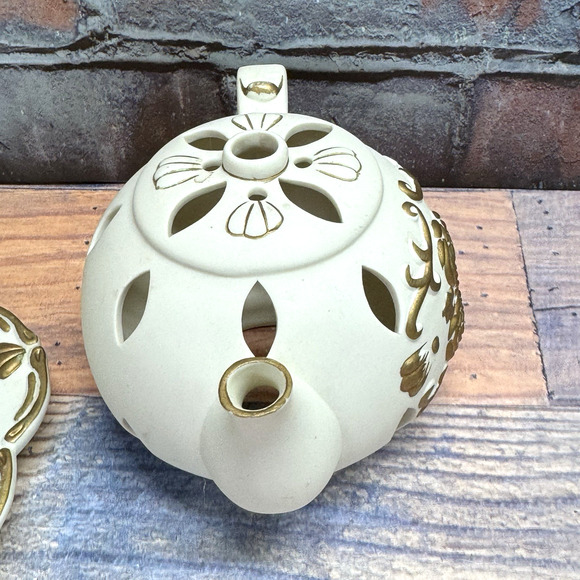 Partylite TEAPOT Tealight Candle Holder TEA TIME Luminary P7301 Porcelain Bisque - Picture 5 of 8